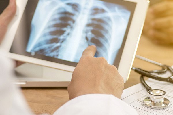 Phát hiện cùng lúc 2 loại ung thư từ triệu chứng khi ăn